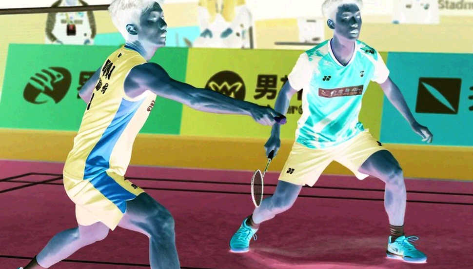 Sindhu's Left Foot and a Closing Cycle in Hangzhou Sindhu's Left Foot and a Closing Cycle in Hangzhou