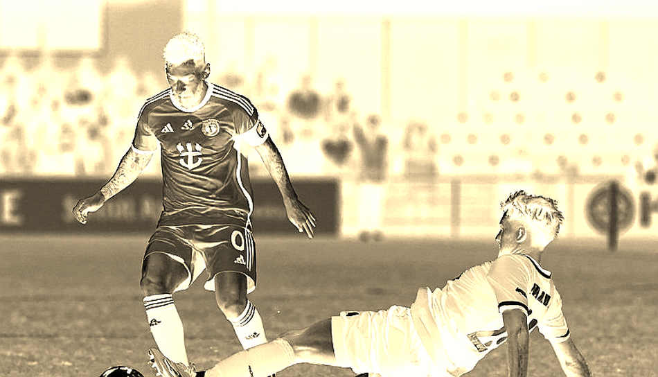 Khoảng trống mang tên số 9: Hình học phòng ngự của V.League 1 Khoảng trống mang tên số 9: Hình học phòng ngự của V.League 1