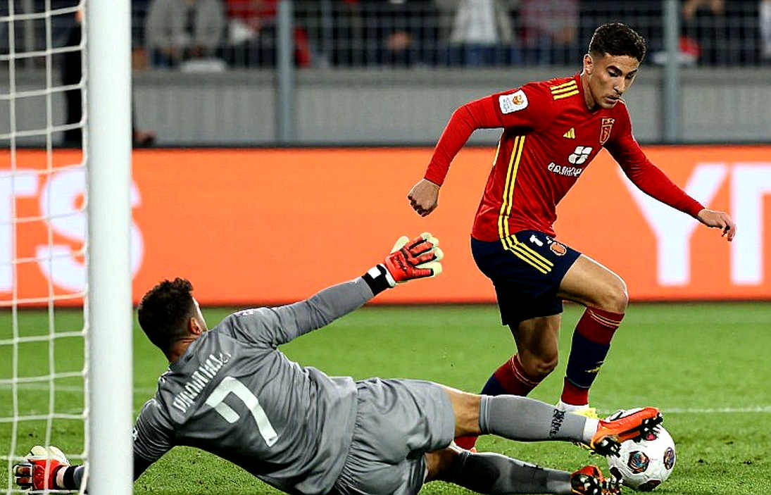 312 Passes in the SEA Games 29 Final: Vietnam's Women's Football and the Numbers No One Ever Read 312 Passes in the SEA Games 29 Final: Vietnam's Women's Football and the Numbers No One Ever Read