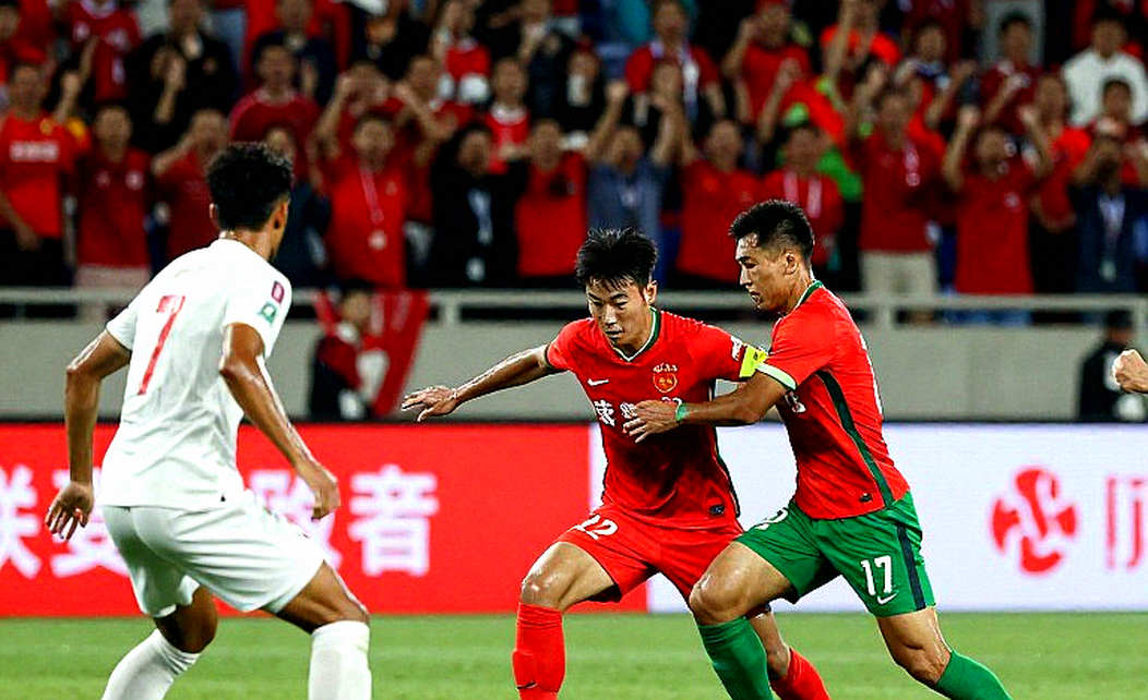 Saudi Arabia thắng Kuwait 1-0 ở ngày mở màn Gulf 27: ba điểm đến từ một pha phản lưới
