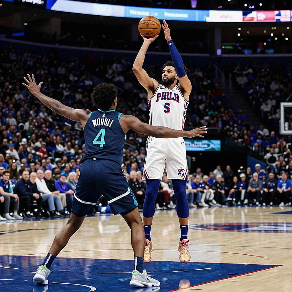 Bản tin lệch trục: LeBron và AD ngồi ngoài, Philadelphia thắng đậm — con số nào thật sự đáng tin?
