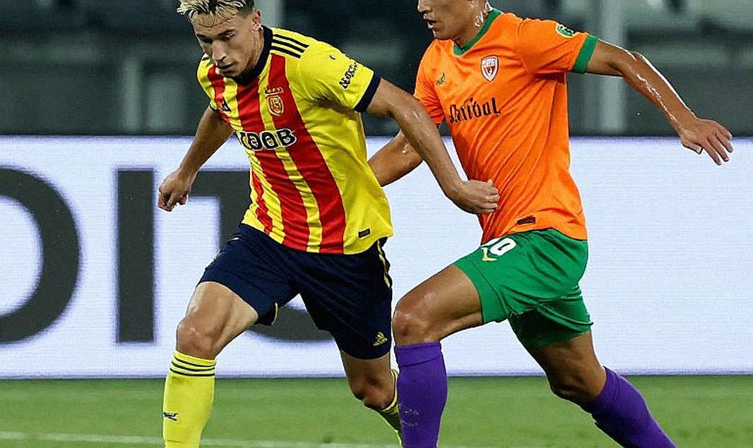 Lisandro Martínez and Messi's Farewell: 30 Shared Appearances, One Ceremony, and the Numbers I Had to Recheck Lisandro Martínez and Messi's Farewell: 30 Shared Appearances, One Ceremony, and the Numbers I Had to Recheck
