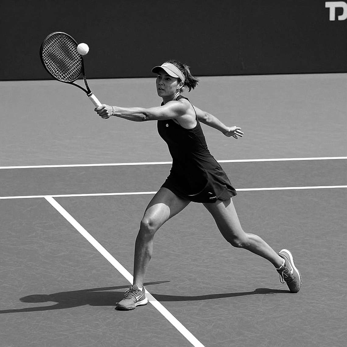 64 phút ở Osaka: Siniakova, mười game liên tiếp và giới hạn của một danh hiệu 250