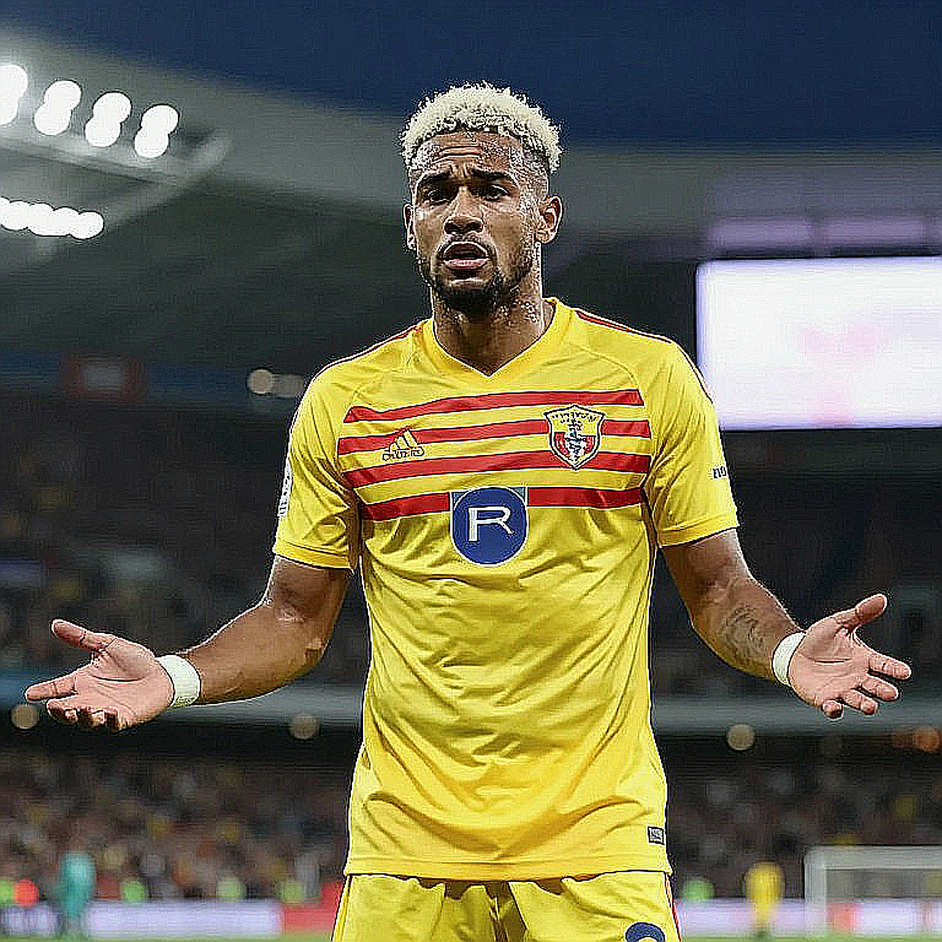 Thailand Calls Peter Taylor: The Fitness Gamble and Media Theatre Before the FIFA ASEAN Cup 2026 Thailand Calls Peter Taylor: The Fitness Gamble and Media Theatre Before the FIFA ASEAN Cup 2026