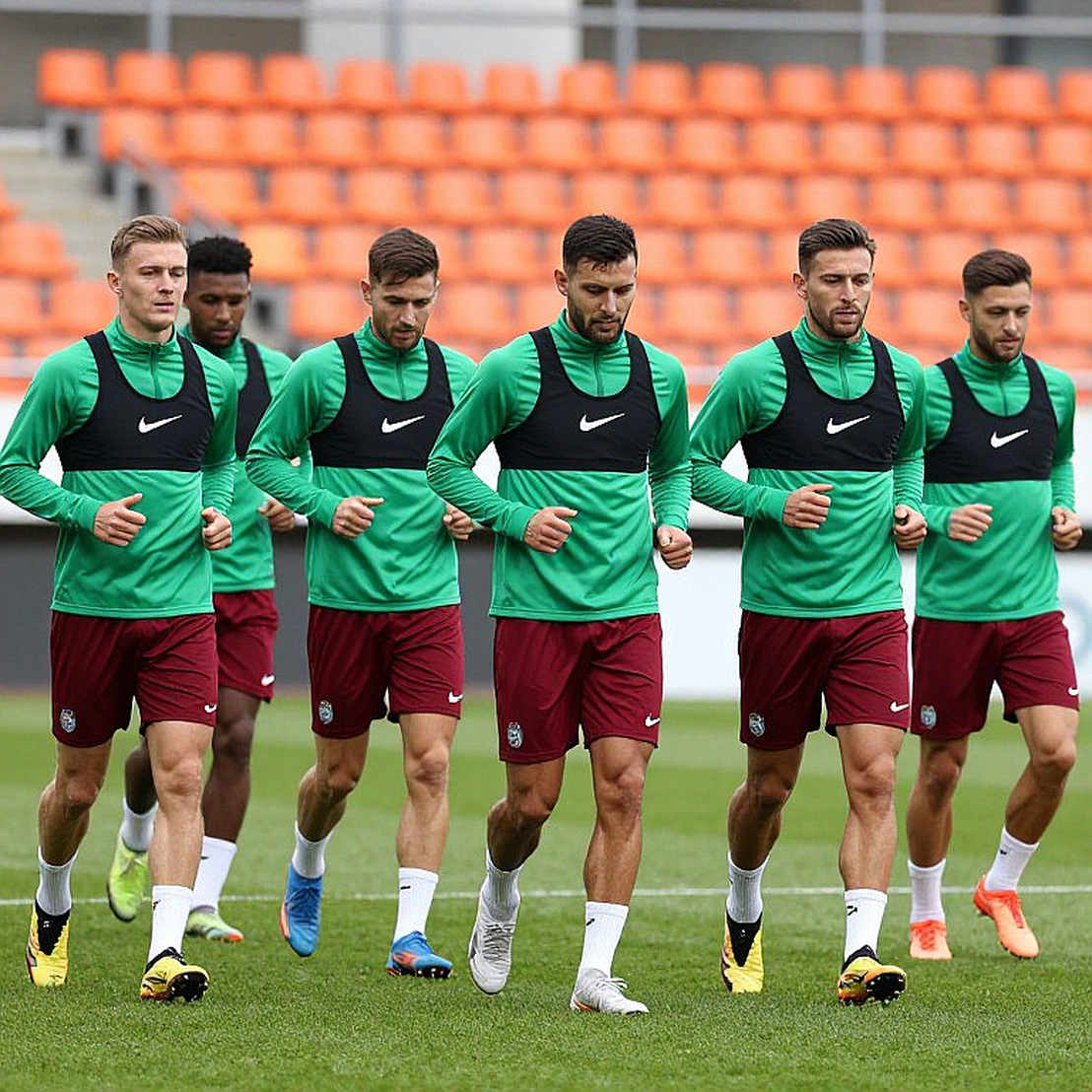 Indonesia’s Naturalization Gamble: Paes, Romeny, and the Warning Signal for Vietnamese Football Indonesia’s Naturalization Gamble: Paes, Romeny, and the Warning Signal for Vietnamese Football
