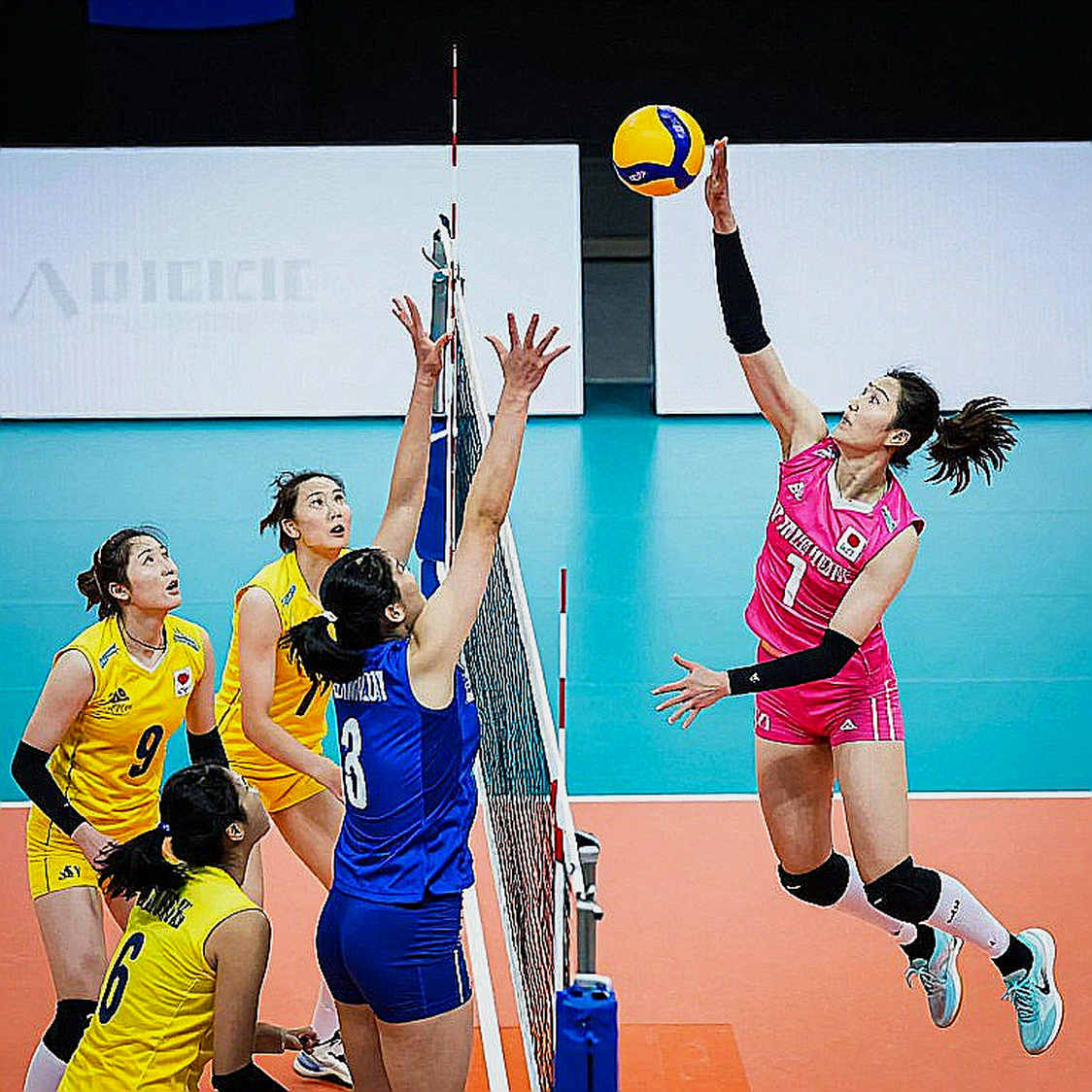 Giải bóng chuyền nữ quốc gia 2026: 14 vòng đấu, bốn tấm vé sớm và một phần tư mùa giải bỏ trống