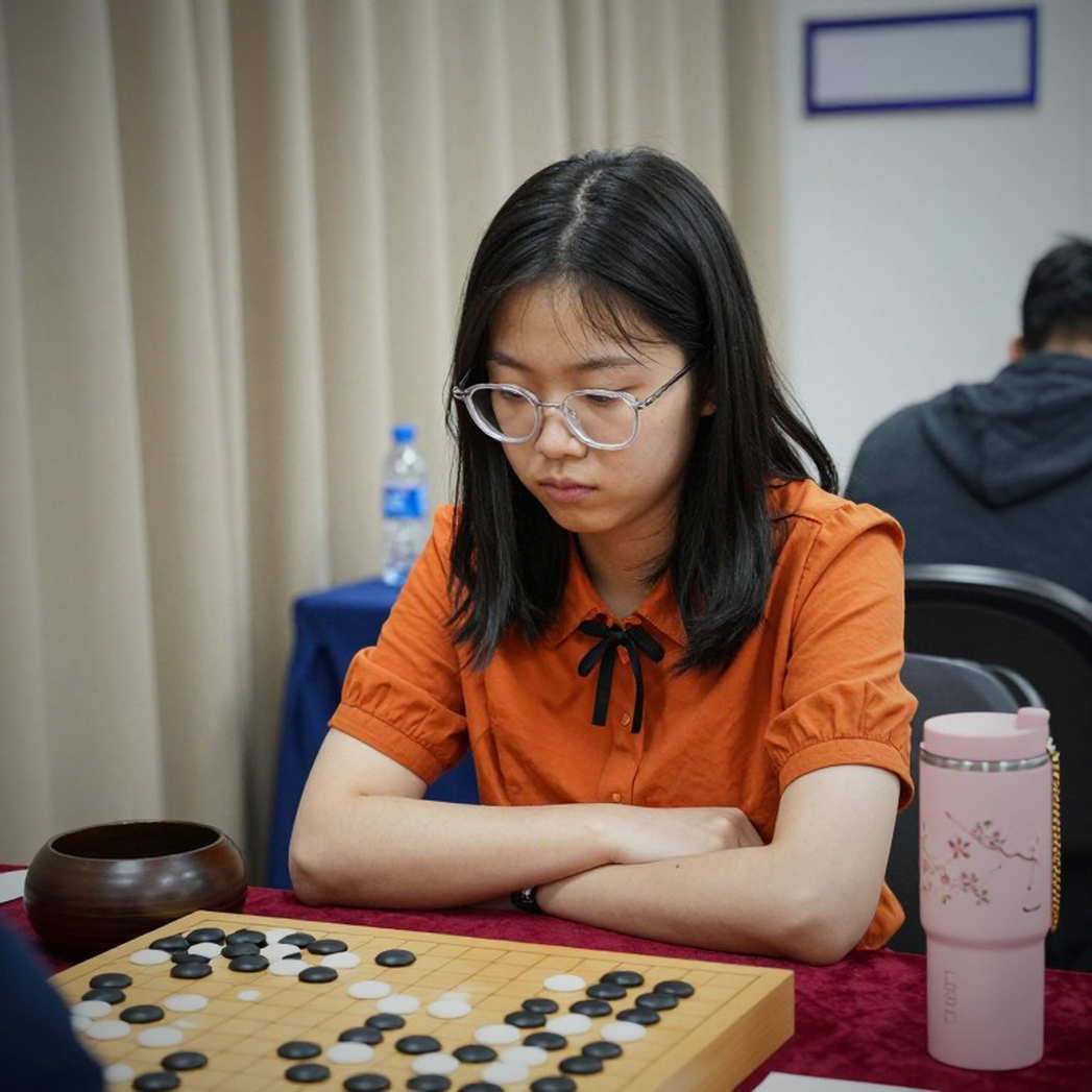 Vietnamese Chess Children and the Race Against Themselves: When the First 23 Minutes Decide an Entire Career Vietnamese Chess Children and the Race Against Themselves: When the First 23 Minutes Decide an Entire Career
