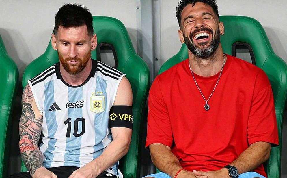 A club-versus-national-team friendly outside the FIFA window: when the player-release rule stops binding A club-versus-national-team friendly outside the FIFA window: when the player-release rule stops binding